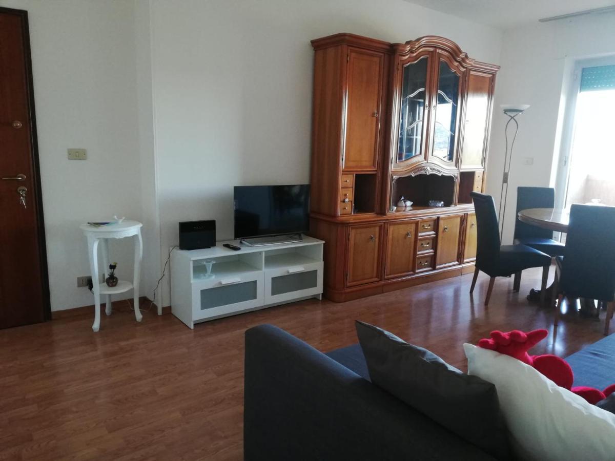 Nino E Issi Apartment Триест Экстерьер фото